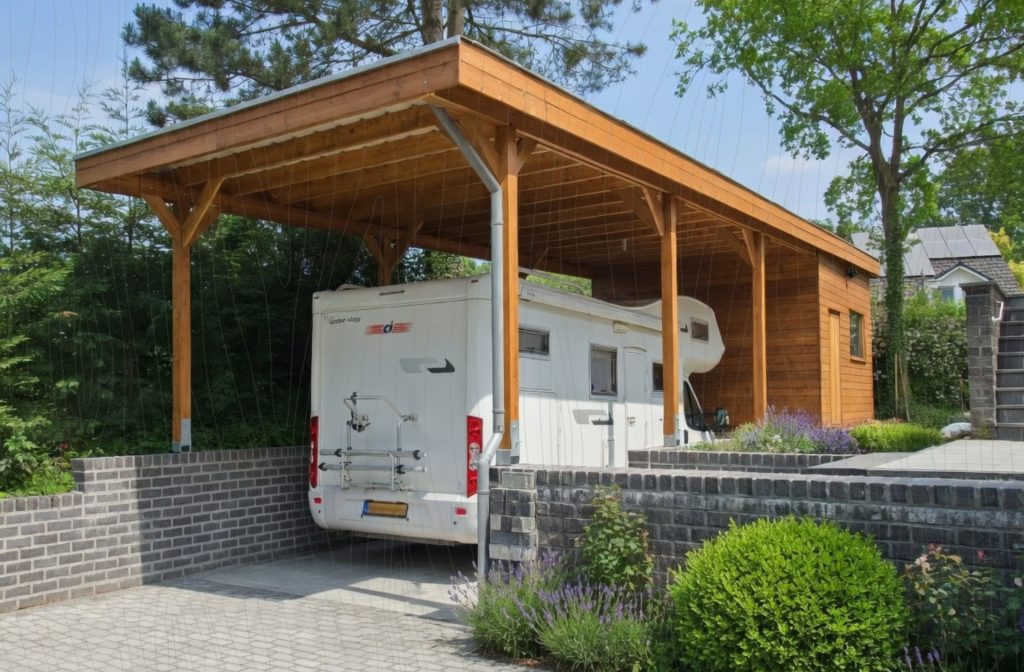 Camper carport met berging